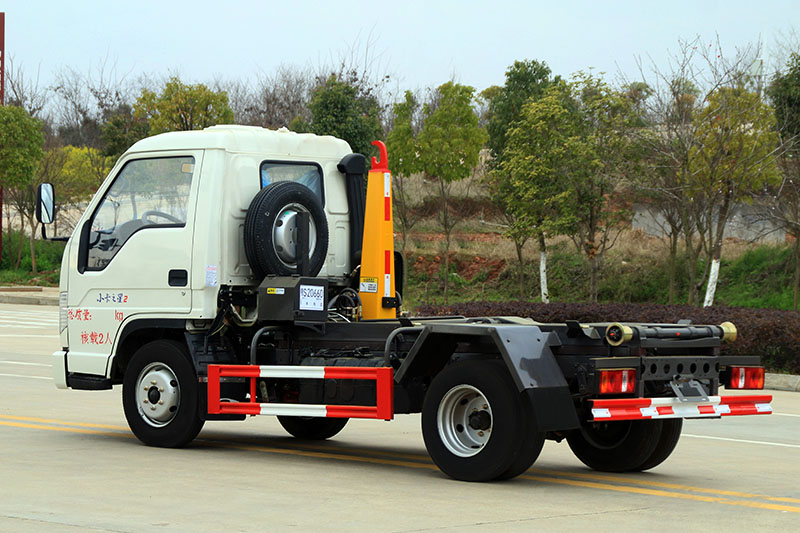 ​3方福田小卡之星勾臂垃圾车