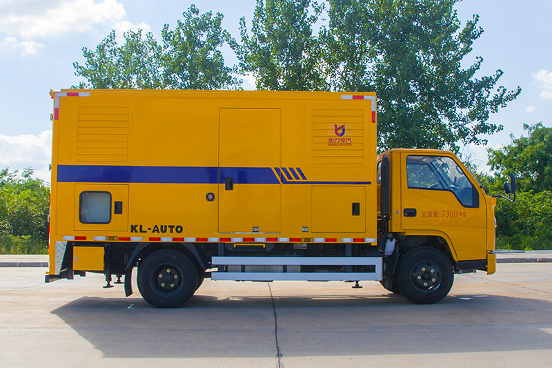 江铃100kw电源车