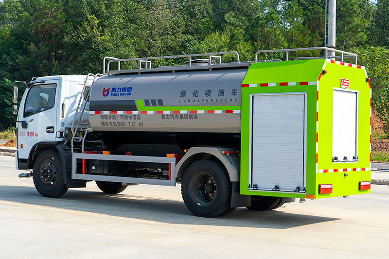 大福瑞卡-8方-消防洒水车