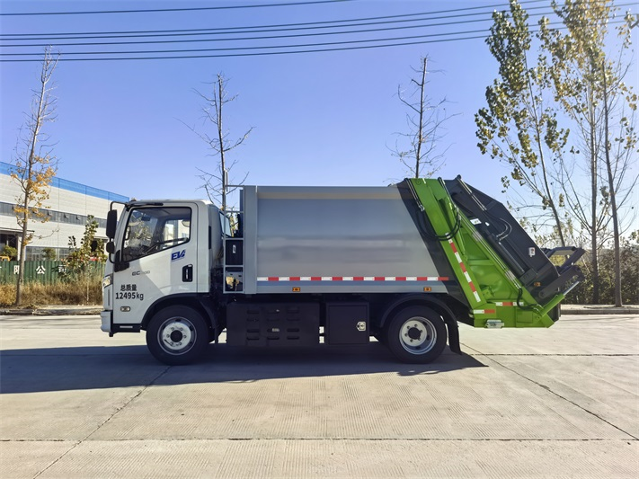 7方纯电动压缩垃圾车