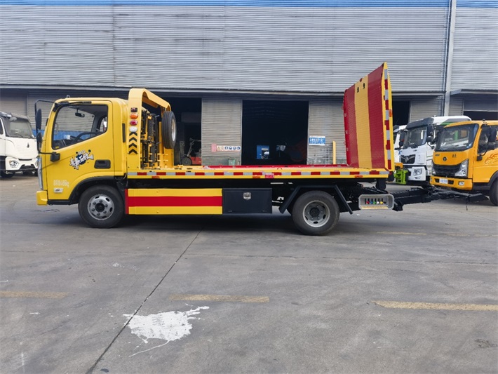 福田奥铃青春无敌蓝牌重载清障车