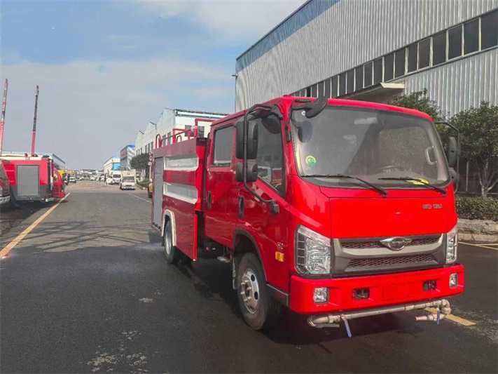 福田小卡2.5方消防洒水车