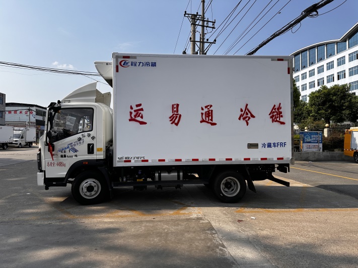 奥铃4.2米冷藏车
