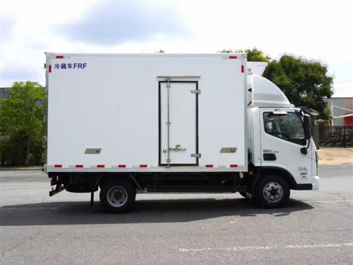 福田智蓝纯电动4.2米冷藏车