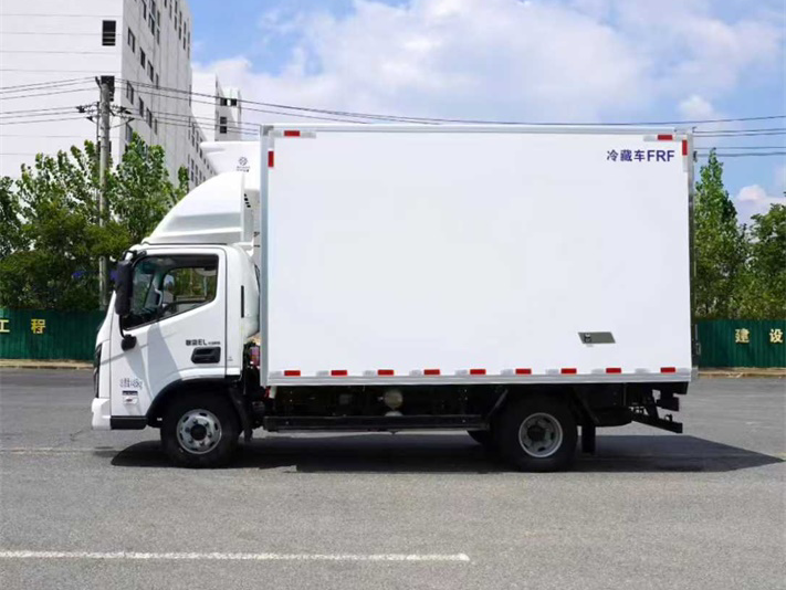 福田智蓝纯电动4.2米冷藏车
