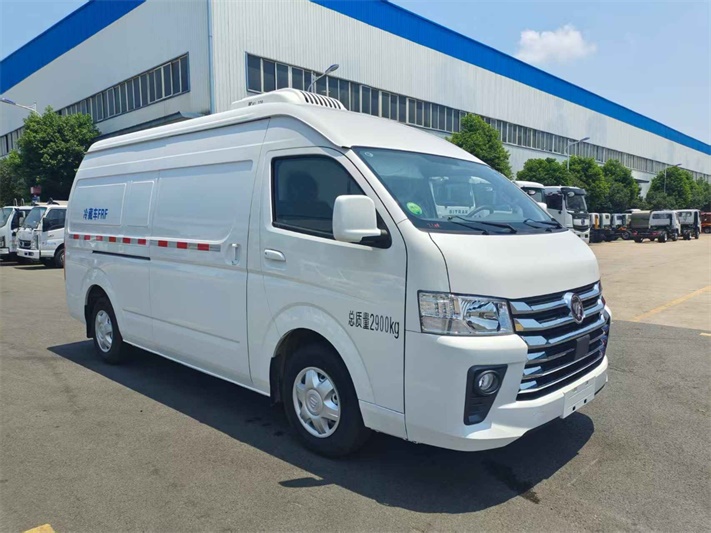 福田G9面包冷藏车