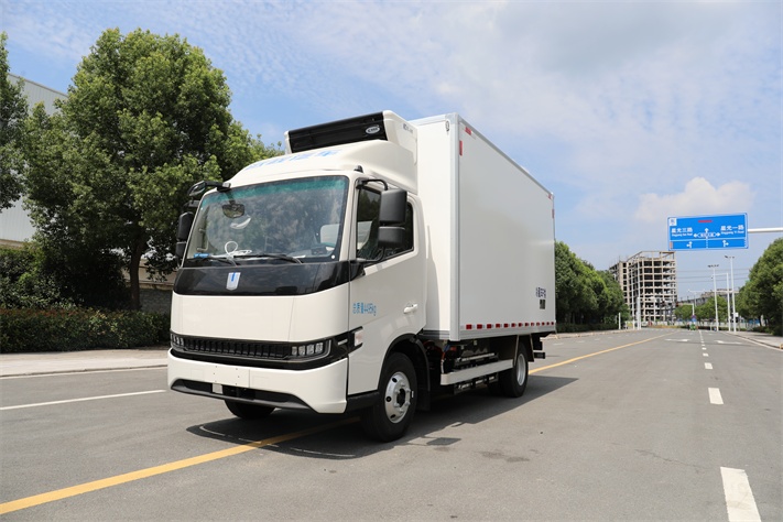 吉利远程H8E电动冷藏车