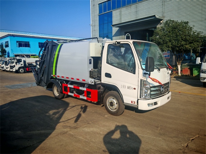 凯马蓝牌6方压缩垃圾车