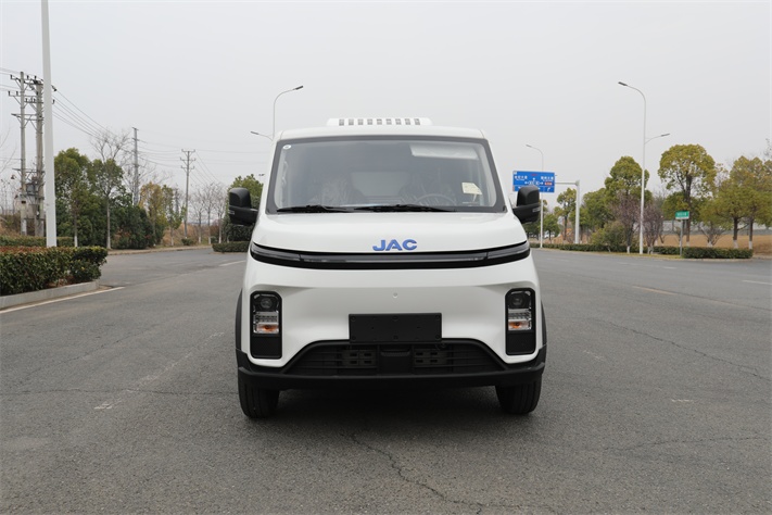 江淮万宝路电动面包冷藏车