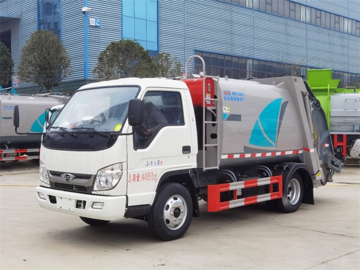 福田6方蓝牌压缩垃圾车