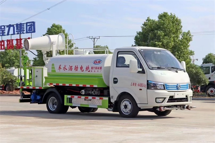 2方东风纯电动洒水车