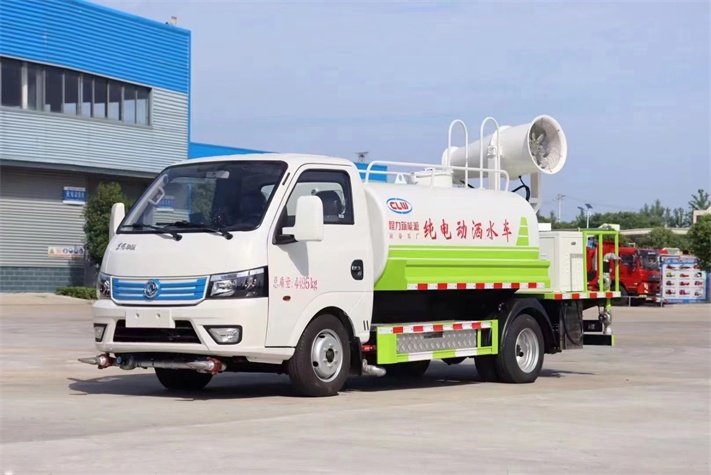 2方东风纯电动洒水车