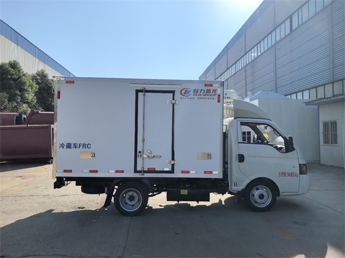 江淮3米1小型冷藏车